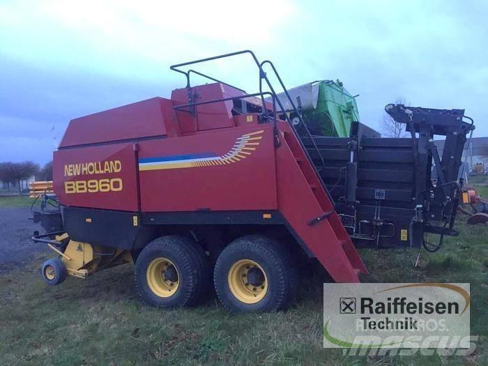New Holland BB 960 Enfardadeira de fardos quadrados
