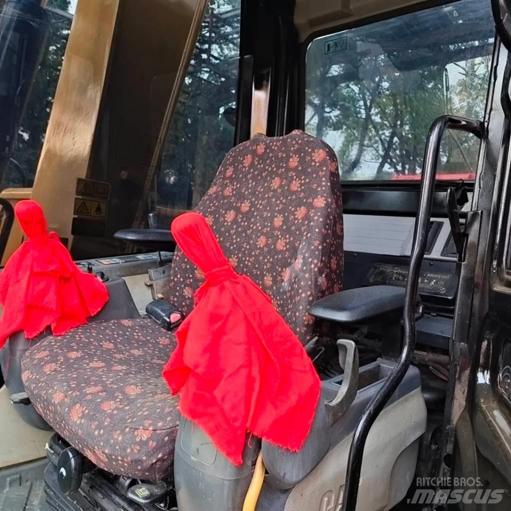 CAT 307 D Escavadoras Midi 7t - 12t