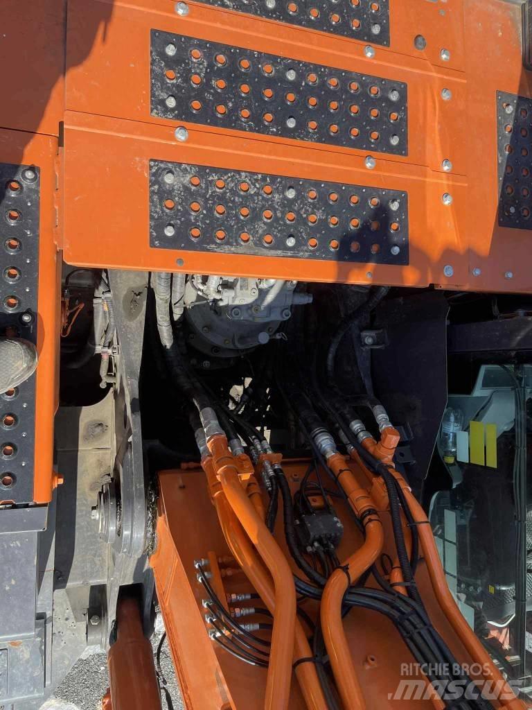 Hitachi ZX300LC-7 Escavadoras de rastos