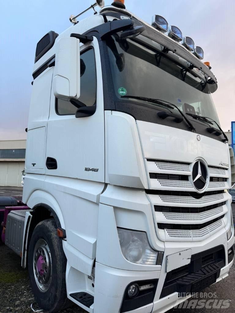 Mercedes-Benz 1848 Tractores (camiões)