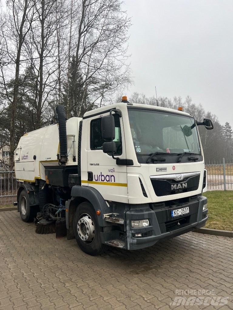 MAN TGM 15.250 Varredoras