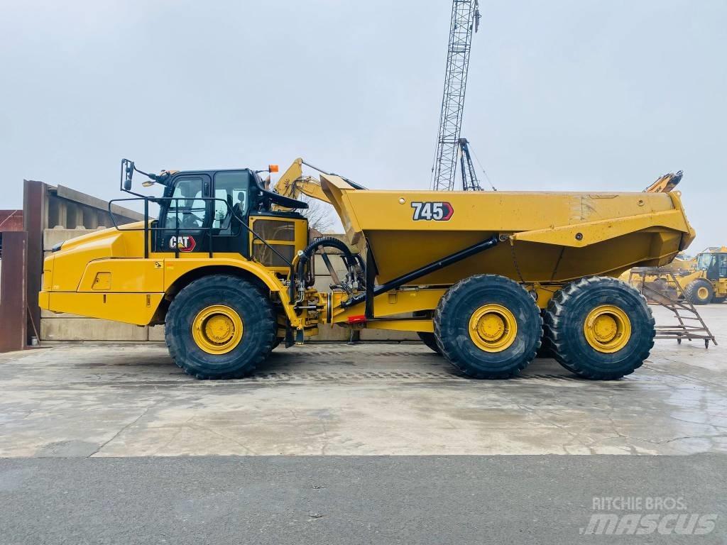 CAT 745 Camiões articulados