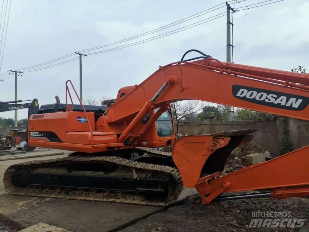 Doosan DH225LC-9 Escavadoras de rastos