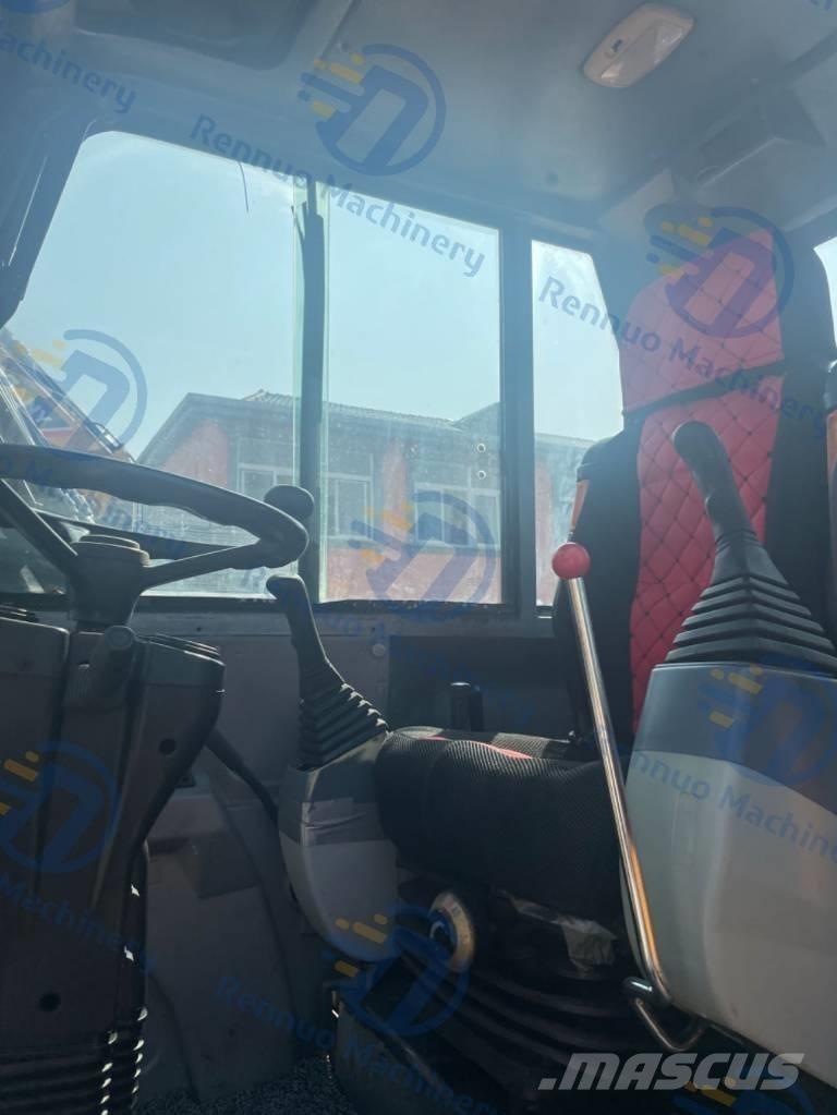 Xinyuan XYB75 Escavadoras de rodas