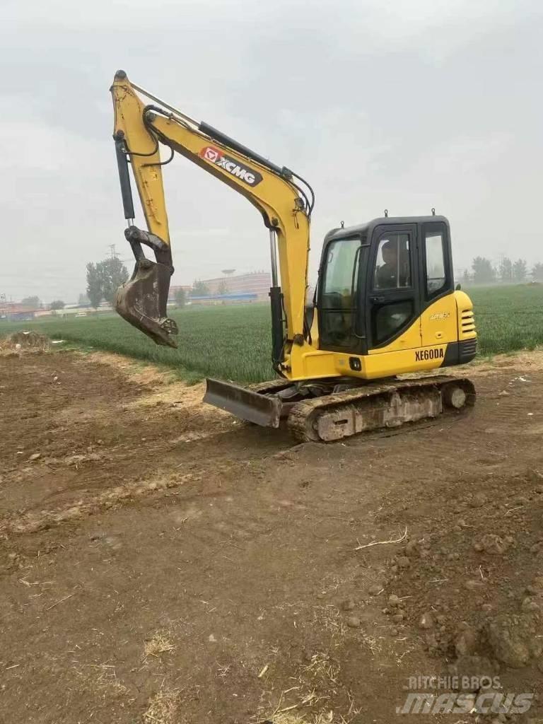 XCMG XE 60 DA Mini Escavadoras <7t
