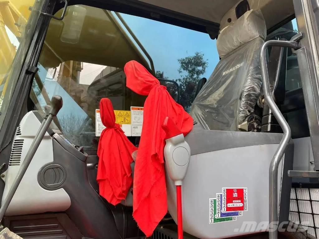 Komatsu PC240-8 Escavadoras de rastos