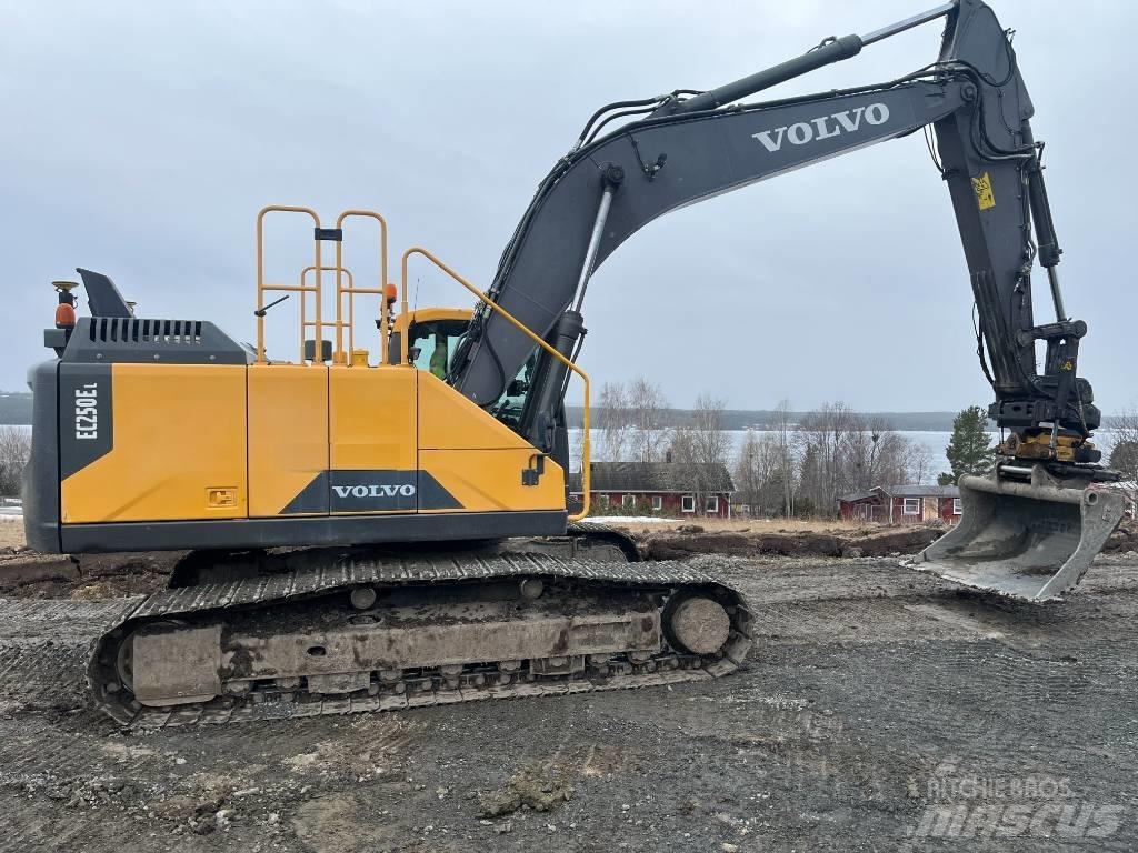 Volvo EC 250 EL Escavadoras de rastos