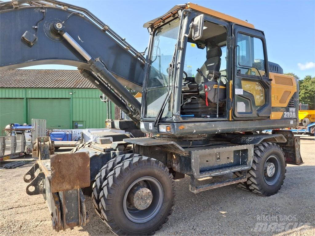 Hyundai HW 210 A Escavadoras de rodas