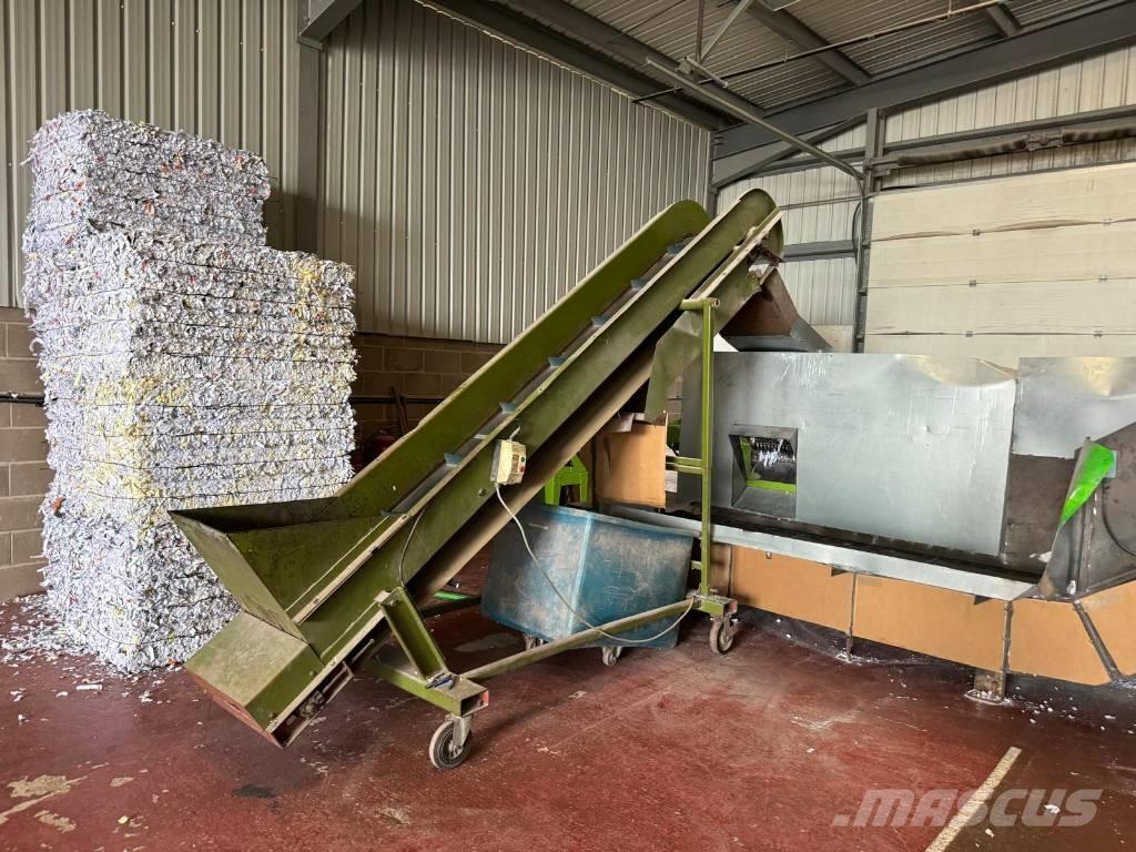  CP MFG 3000 Transportadores