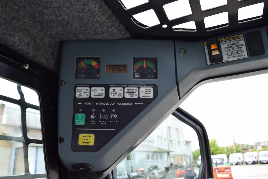 Bobcat S 250 Carregadoras de direcção deslizante