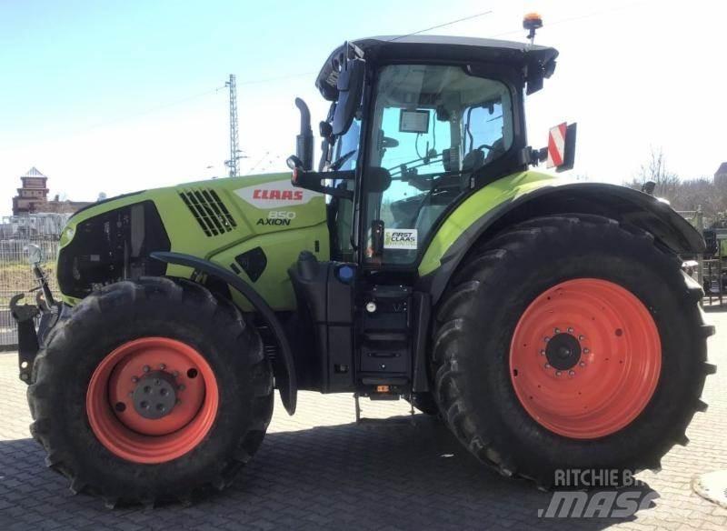 CLAAS AXION 850 Tratores Agrícolas usados