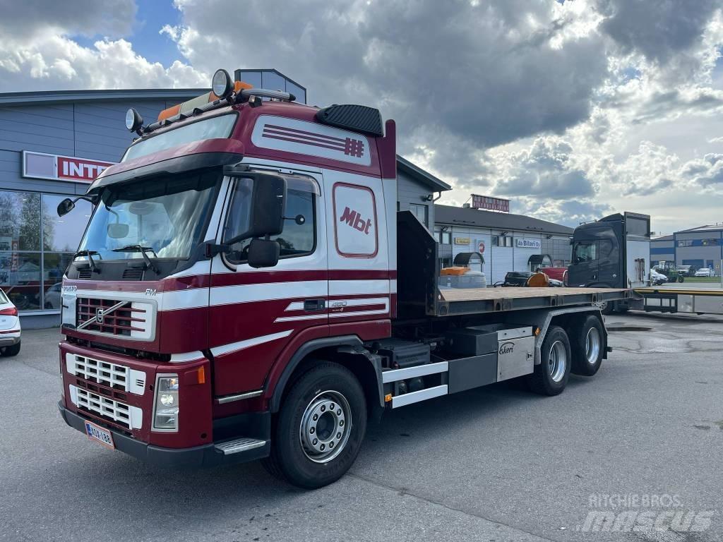 Volvo FM 480 6x2 Camiões Ampliroll
