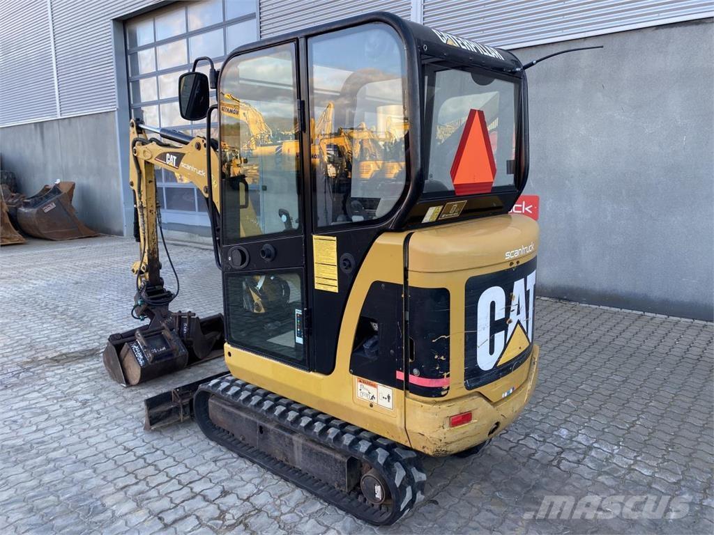 CAT 301.8C Escavadoras de rodas