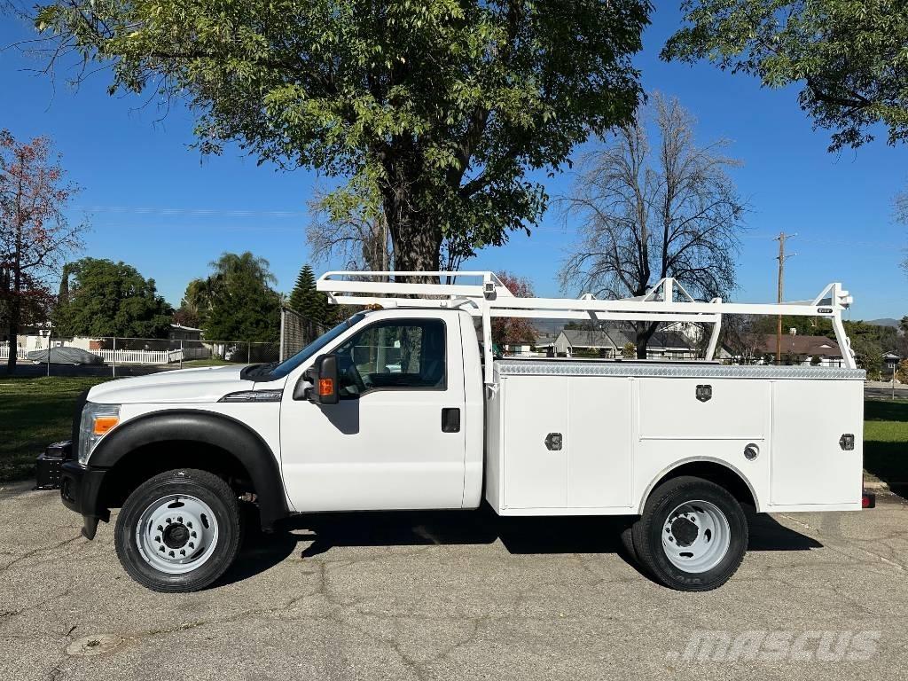 Ford F 550 Pick up de caixa aberta