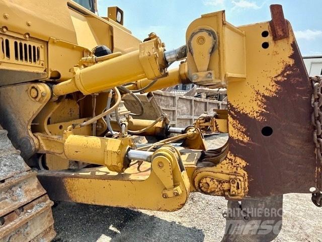 CAT D 8 R Dozers - Tratores rastos