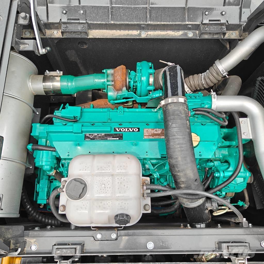 Volvo 300D Escavadoras de rastos