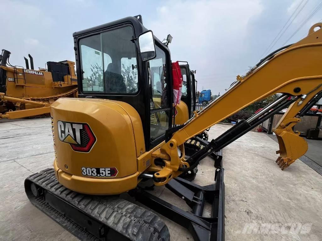 CAT 303.5 E Mini Escavadoras <7t
