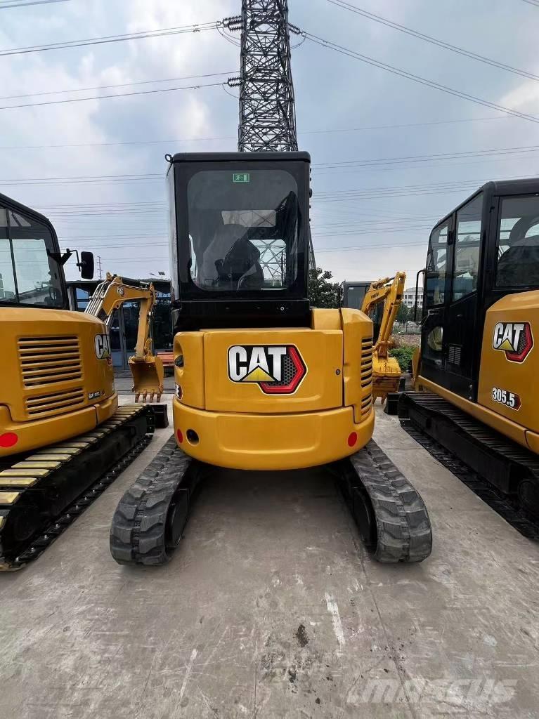 CAT 303.5 E Mini Escavadoras <7t