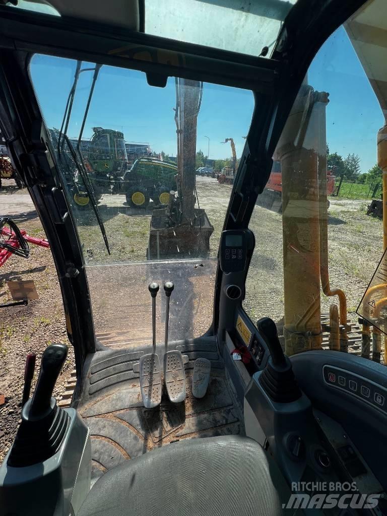 JCB JS 220 Escavadoras de rastos