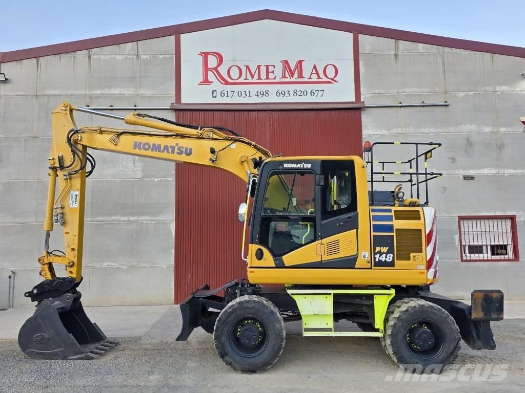 Komatsu PW 148-11 Dozers - Tratores rastos