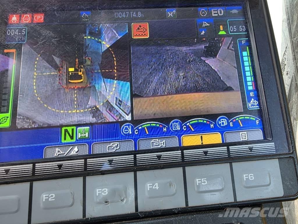 Komatsu PW 148-11 Dozers - Tratores rastos