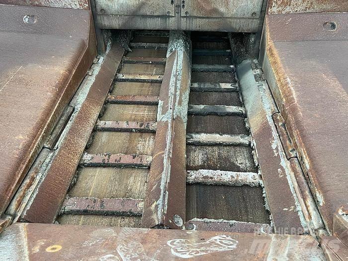 CAT AP 655 D Pavimentadoras de asfalto