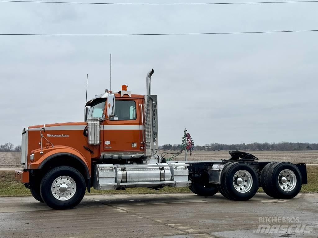 Western Star 4900 Tractores (camiões)