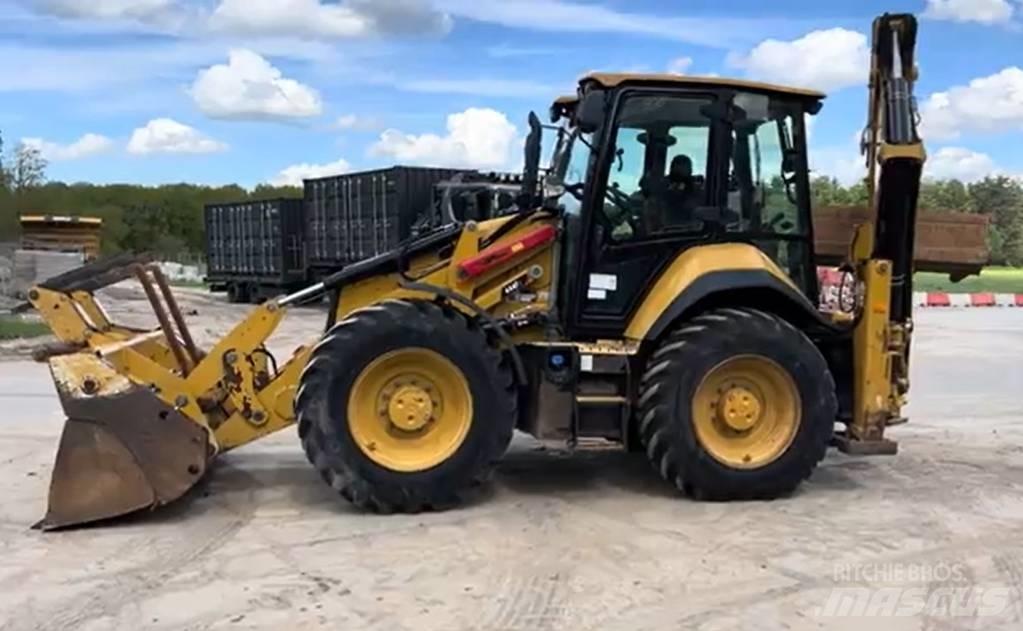 CAT 444 E 4x4 Retroescavadoras