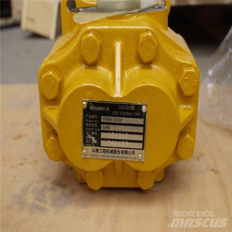 Komatsu D85A-18 pump Hidráulica
