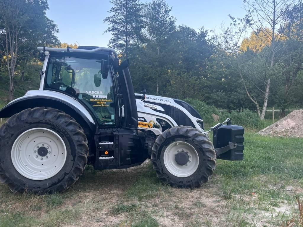 Valtra T 145 Tractores florestais