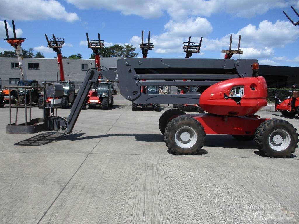 Manitou 160 ATJ (397) Plataformas de braço compactas auto-propulsão