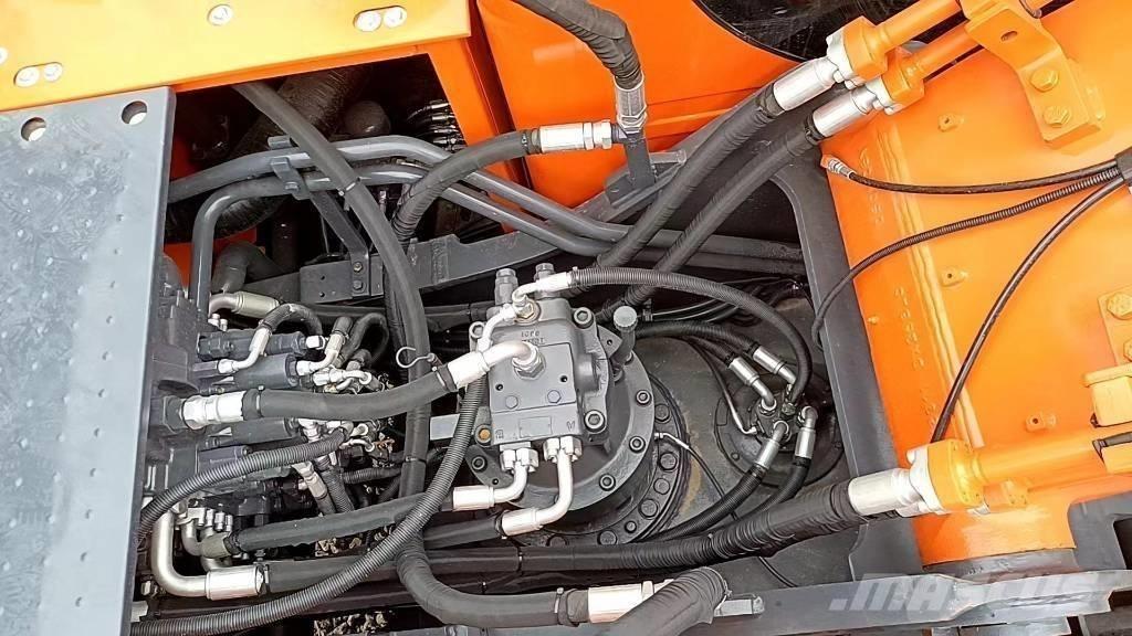 Doosan 225 LC-9 Escavadoras de rastos