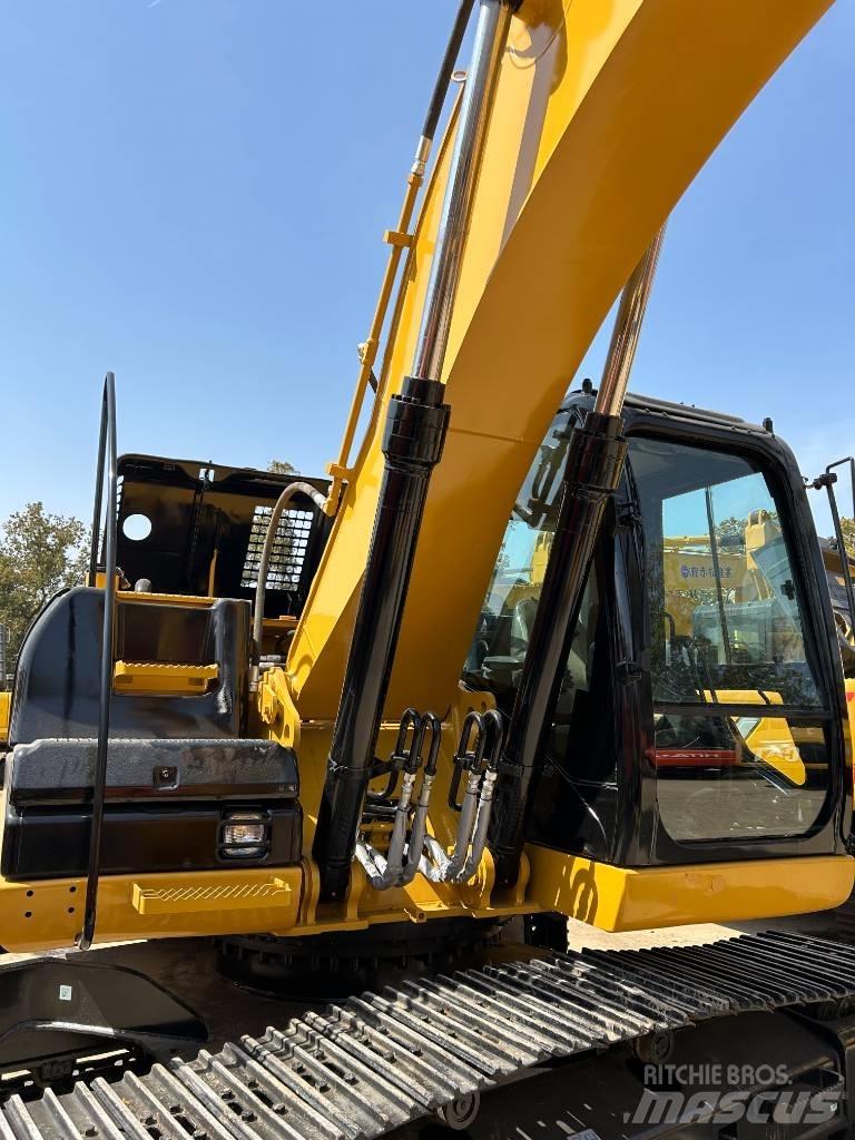 CAT 323 D Escavadoras de rastos