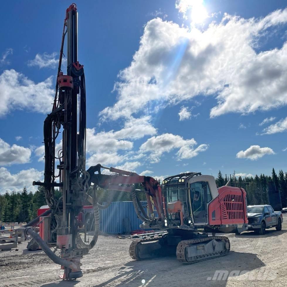 Sandvik DX800i Perfuradoras de superfície