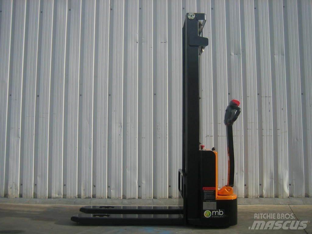  ES12 12ES 2S330 Empilhador para operador externo