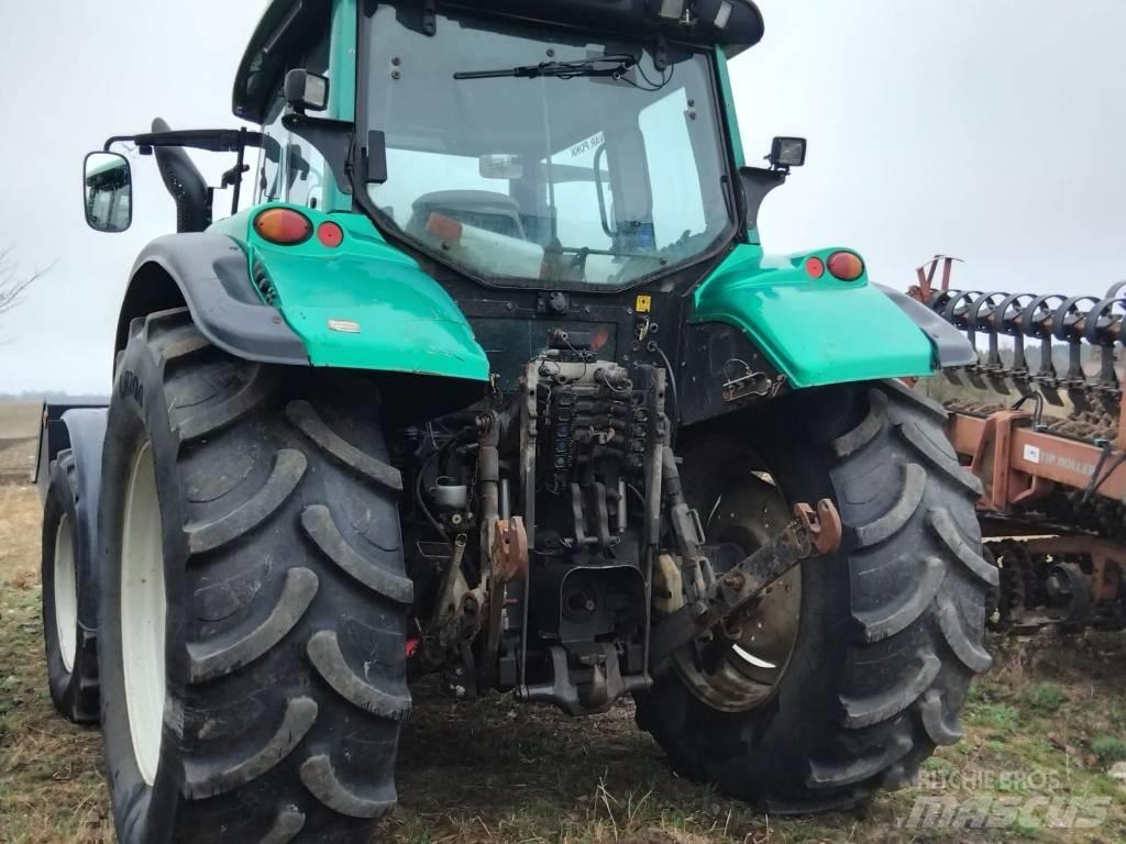 Valtra N 142 D Tratores Agrícolas usados