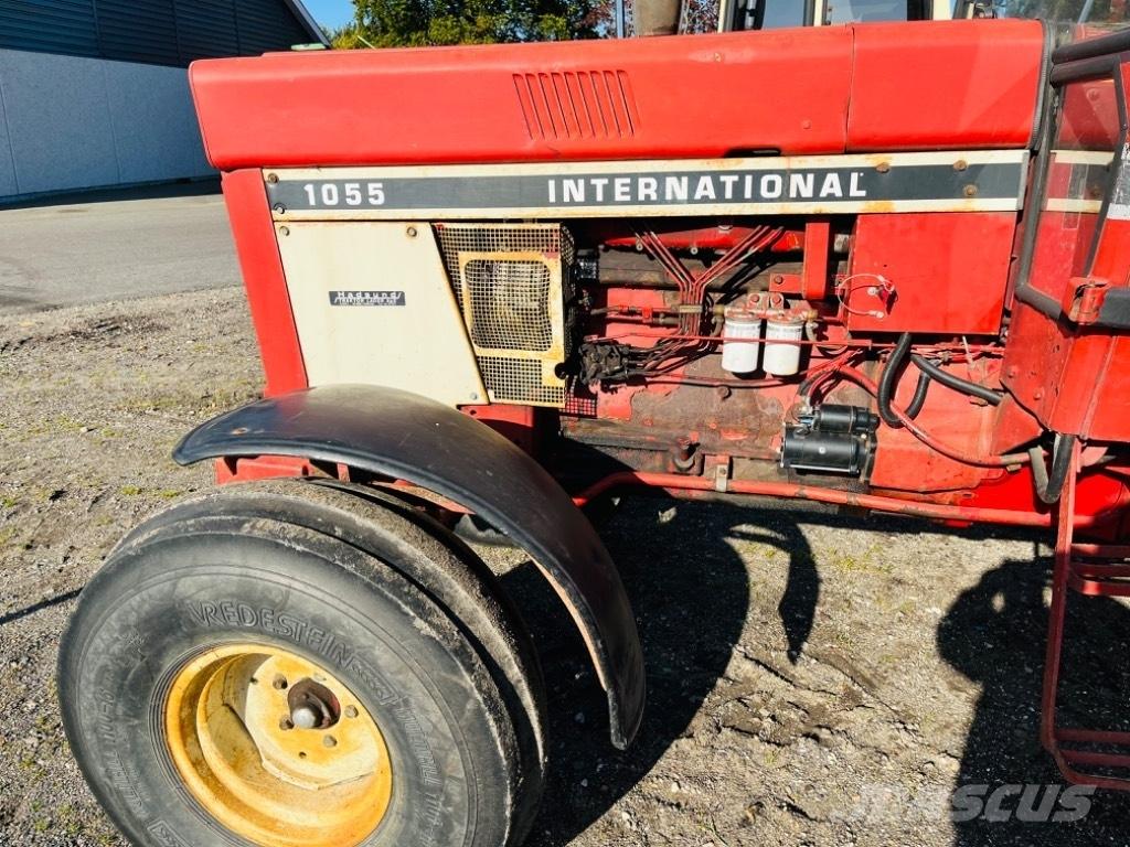 International 1055 Tratores Agrícolas usados