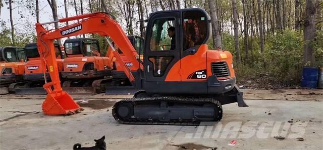 Doosan dx60 Escavadoras de rastos
