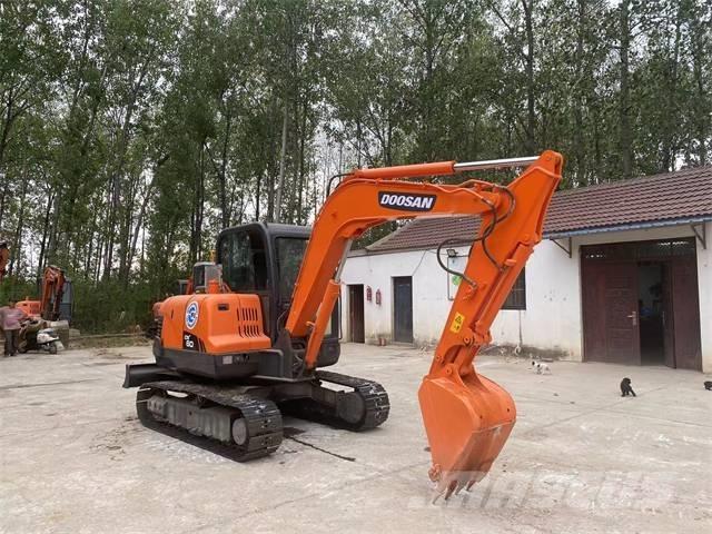 Doosan dx60 Escavadoras de rastos
