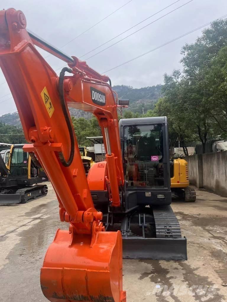 Doosan DH 60-7 Mini Escavadoras <7t