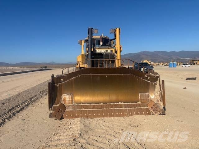 CAT D 8 T Dozers - Tratores rastos