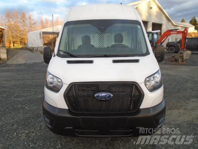 Ford Transit 250 Carrinhas de caixa fechada