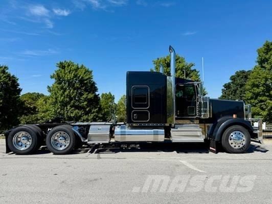 Kenworth W 900 Tractores (camiões)
