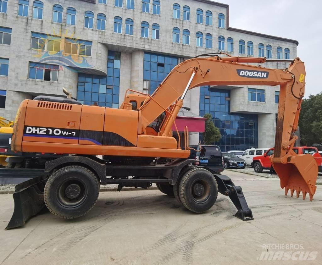Doosan DH 210 W-7 Escavadoras de rodas