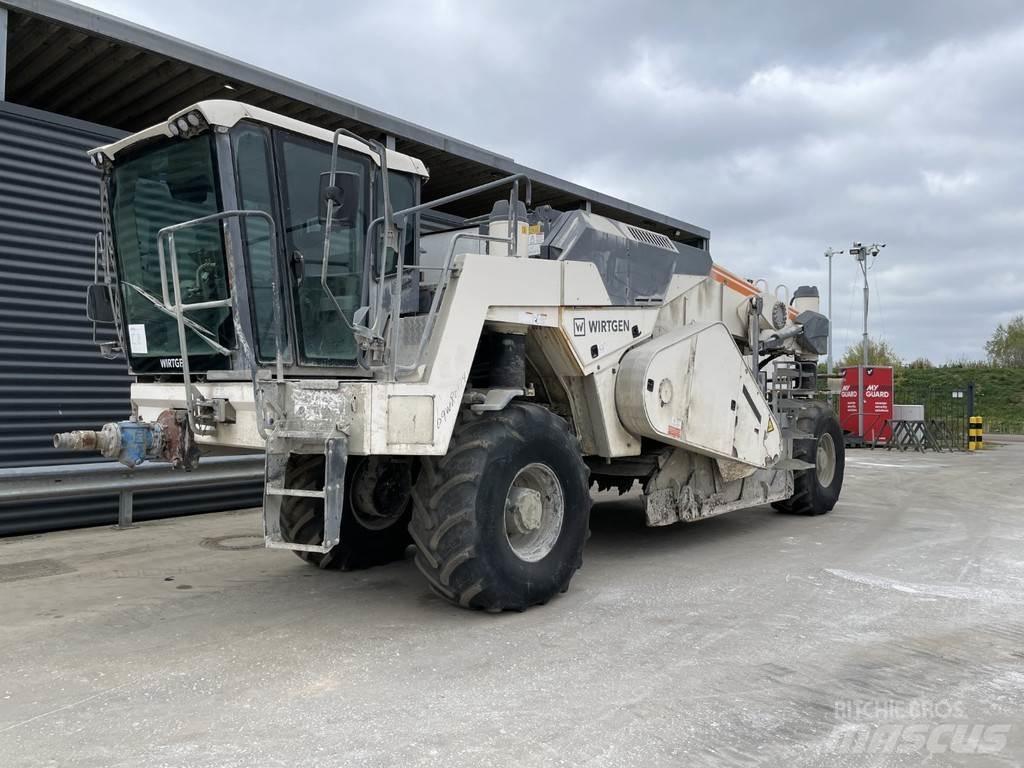 Wirtgen WR 200 XLI Recicladores de asfalto