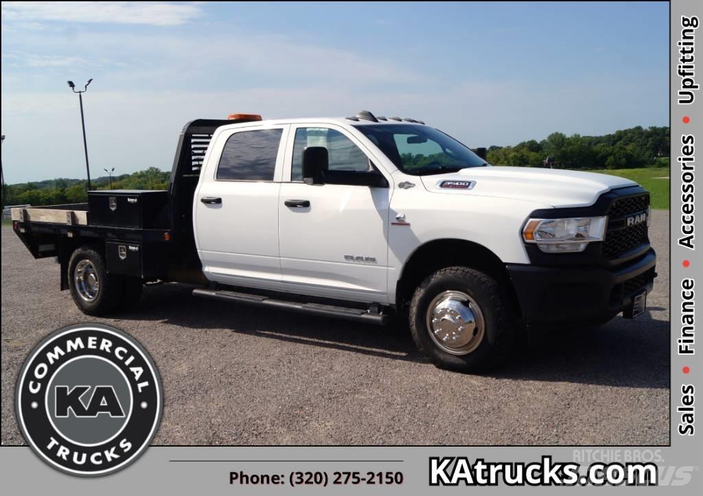 RAM 3500 TRADESMAN Camiões estrado/caixa aberta