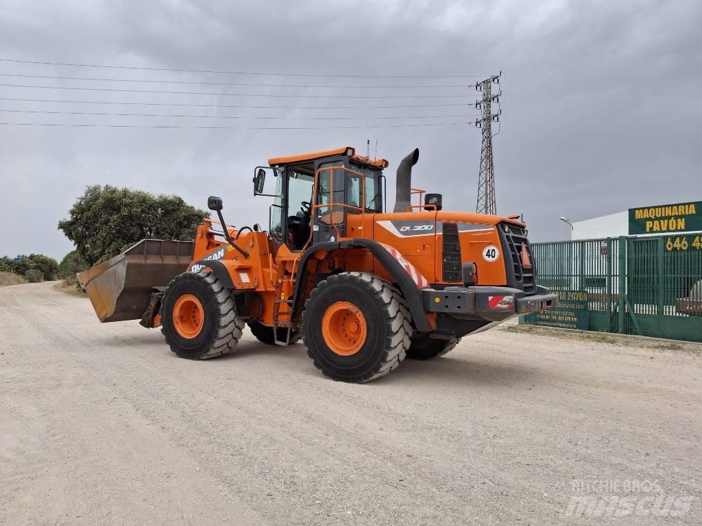 Doosan DL 300-5 Pás carregadoras de rodas
