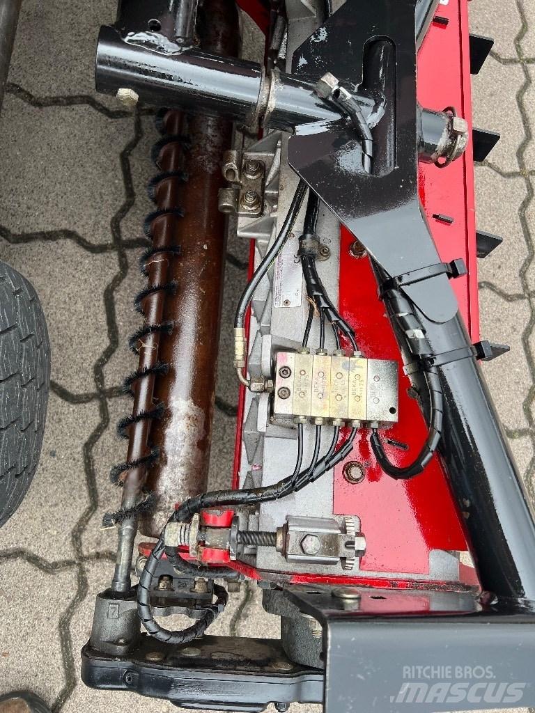 Toro Reelmaster3100D Corta-Relvas Stand on