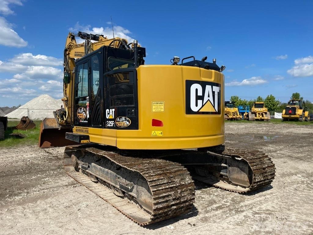 CAT 325 F Escavadoras de rastos