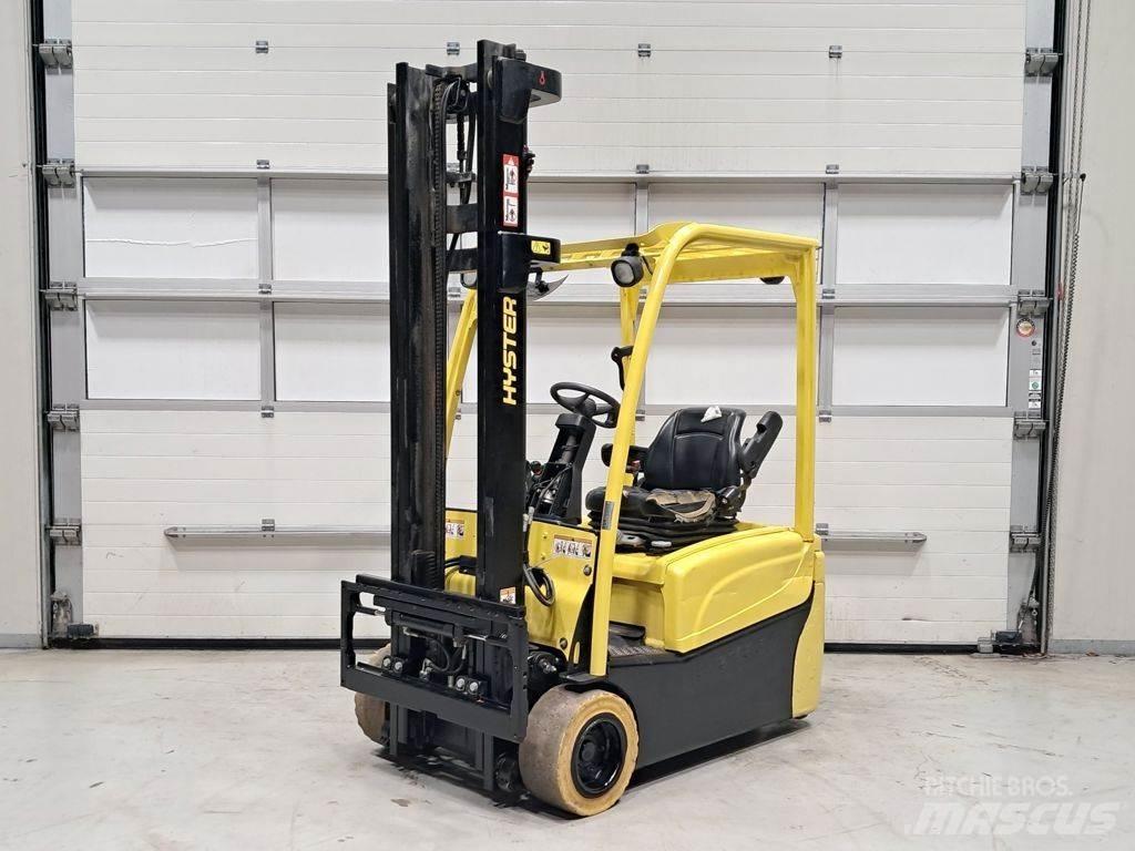 Hyster J2.0XNT-640 Empilhadores eléctricos